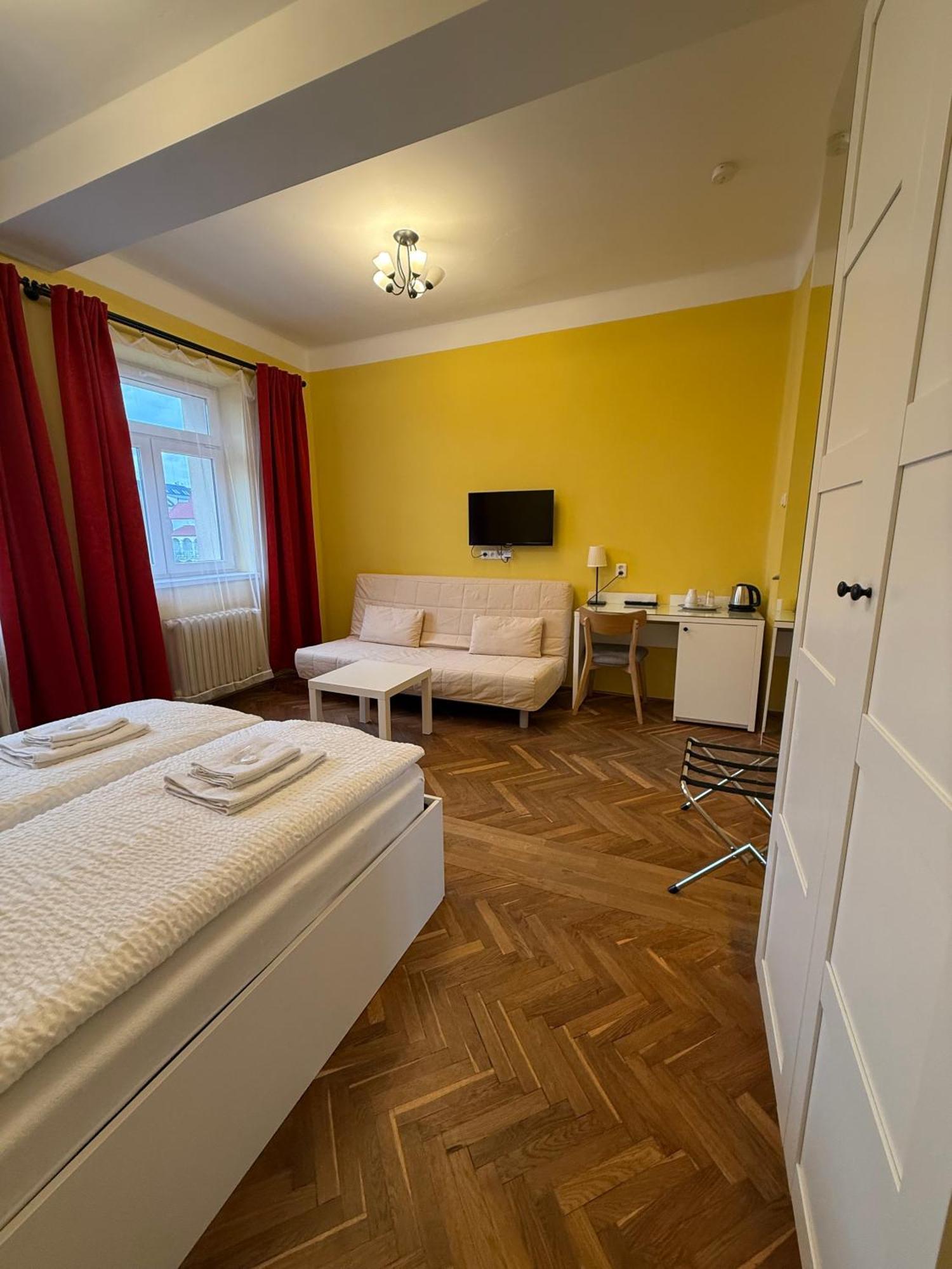 Penzion Radost Poděbrady Exterior foto