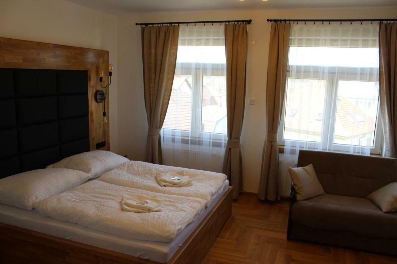 Penzion Radost Poděbrady Exterior foto