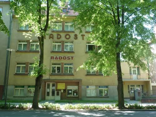 Penzion Radost Poděbrady Exterior foto